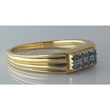 Men's 18k Gold Ring set in Yellow Gold with 8 Diamonds, Size 8