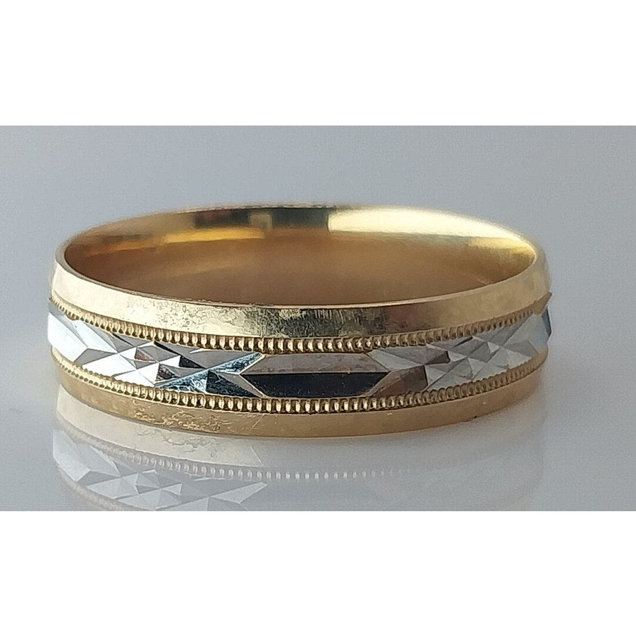 14K Two-Tone Gold Wedding Band with Diamond-Cut Detailing, Size 13.5