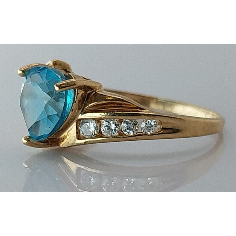 Blue Heart Ring, with Diamonds set in 10k Yellow Gold, sz6.5